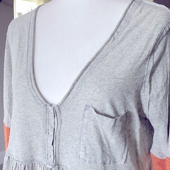 Free People Baby Doll Top Gray Orange /Peach Large V Neck Pocket Cotton - Picture 4 of 10